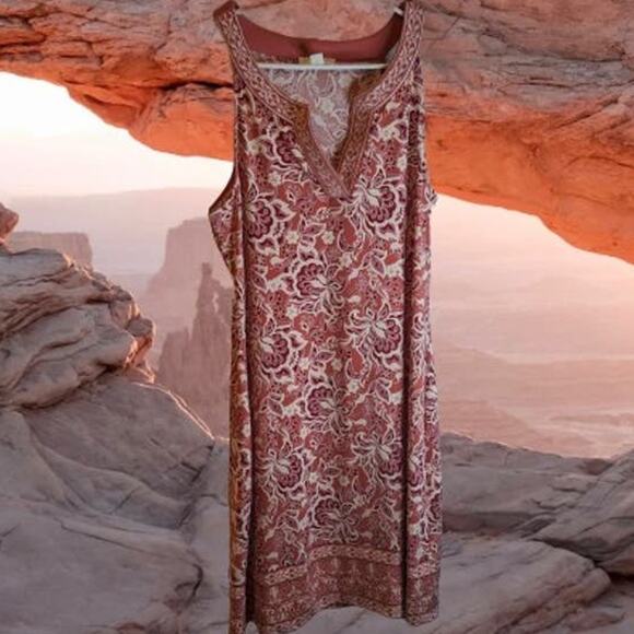 Magnolia Grace Med coral pink ivory sleeveless v neck floral poly blend stretch - Picture 1 of 1